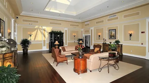 7820 Palm Aire Lane Sarasota FL 34243