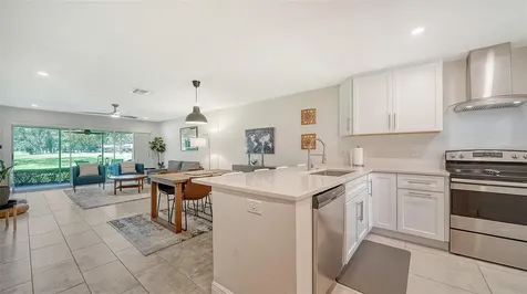 7820 Palm Aire Lane Sarasota FL 34243