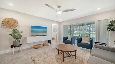 7820 Palm Aire Lane Sarasota FL 34243