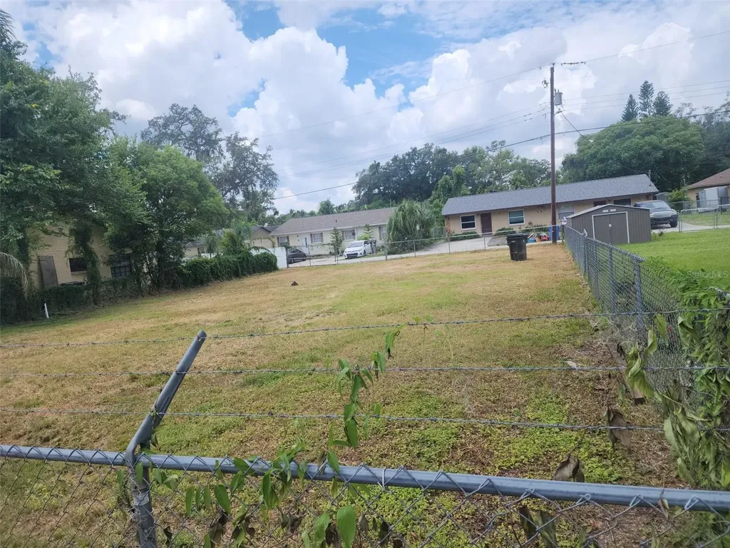 5232 Pine Street Seffner FL 33584