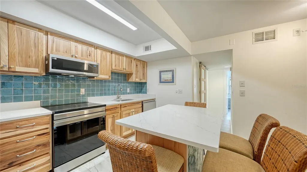 631 N Orange Avenue Sarasota FL 34236