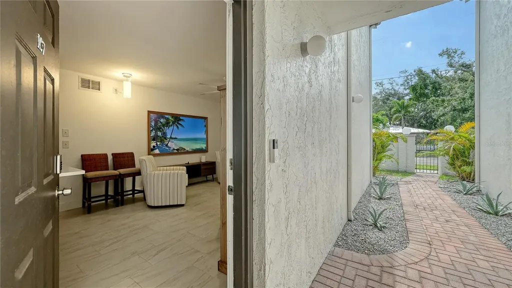 631 N Orange Avenue Sarasota FL 34236