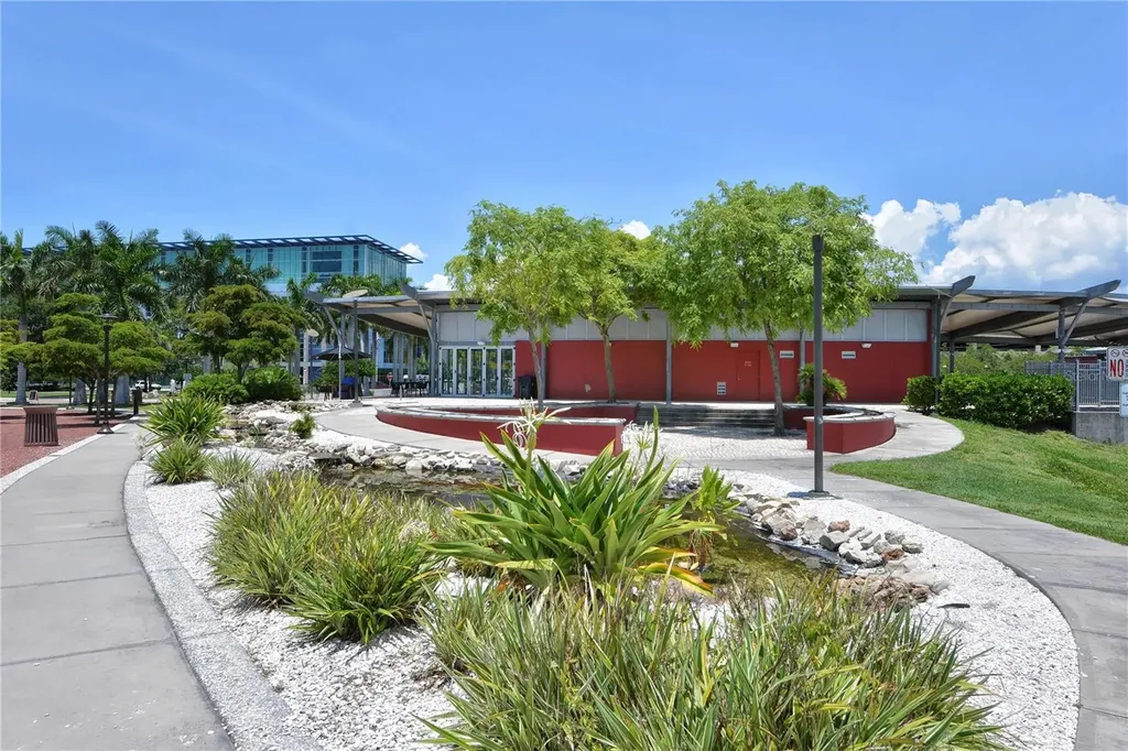 631 N Orange Avenue Sarasota FL 34236