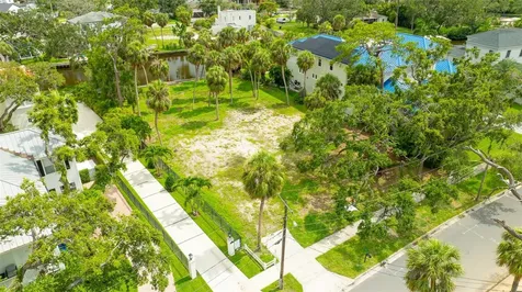 2631 N Dundee Street Tampa FL 33629