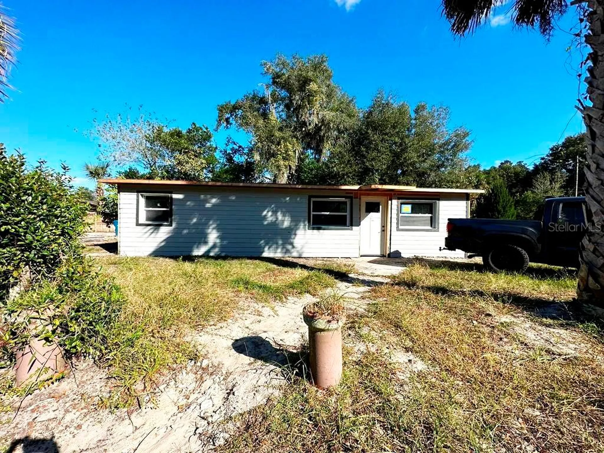 921 S Salisbury Avenue Deland FL 32720