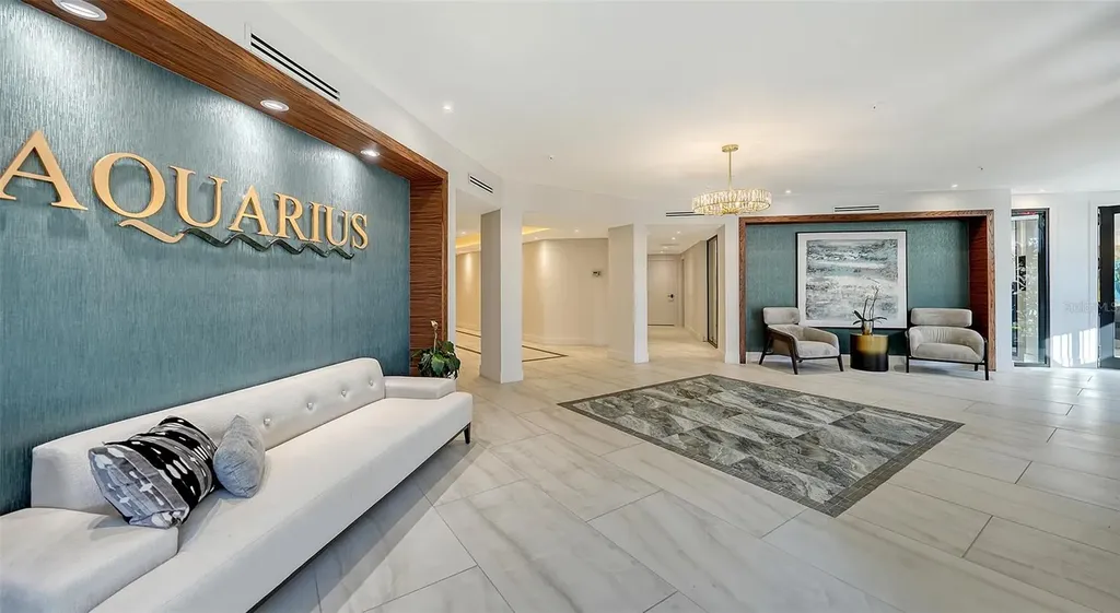 1701 Gulf Of Mexico Drive Longboat Key FL 34228
