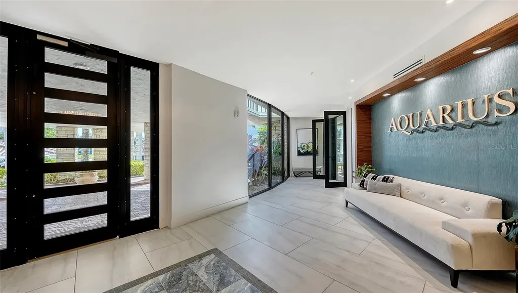 1701 Gulf Of Mexico Drive Longboat Key FL 34228