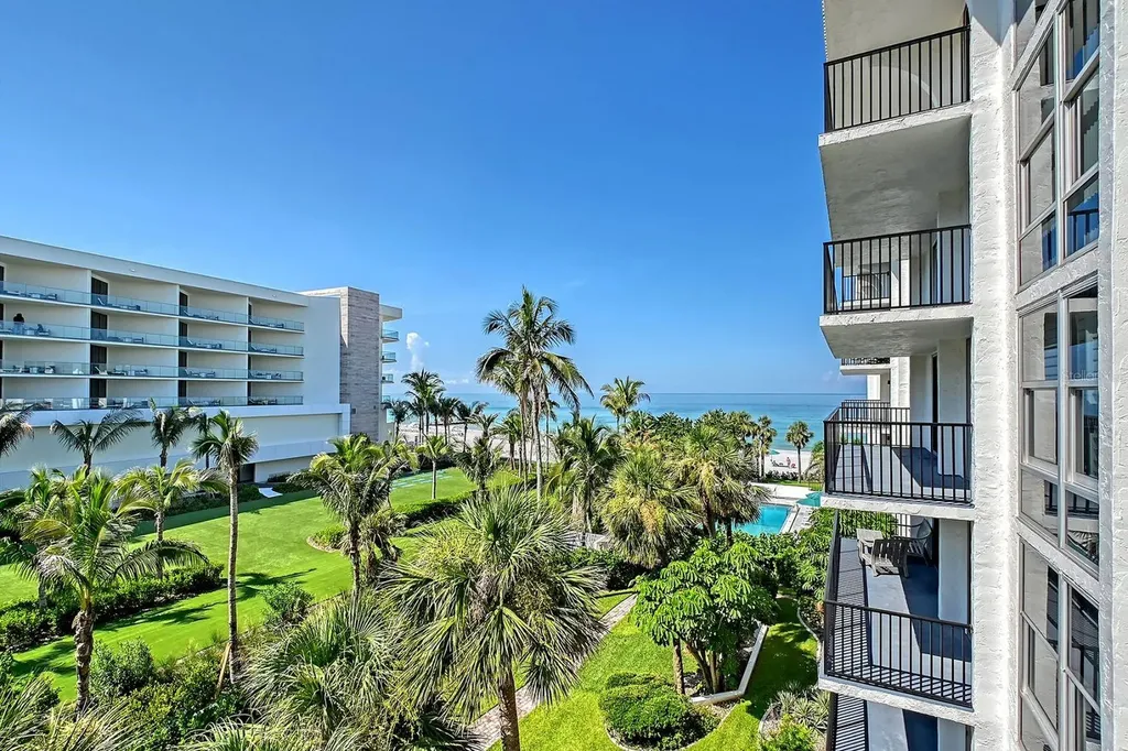 1701 Gulf Of Mexico Drive Longboat Key FL 34228