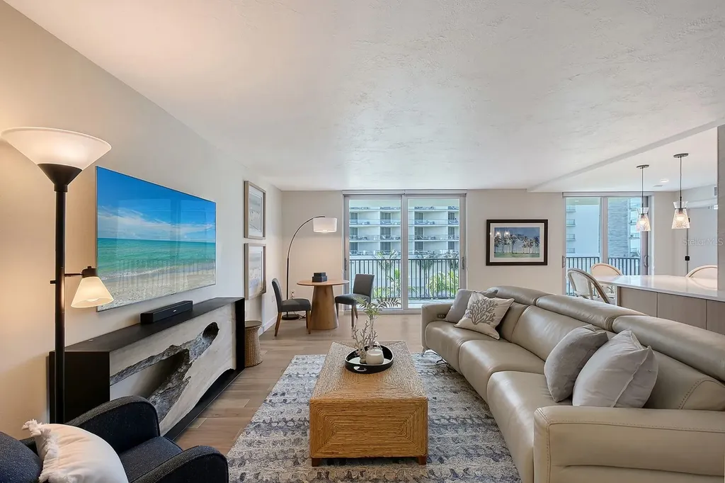 1701 Gulf Of Mexico Drive Longboat Key FL 34228