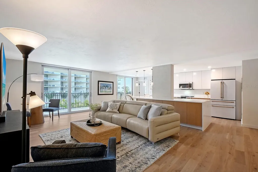 1701 Gulf Of Mexico Drive Longboat Key FL 34228