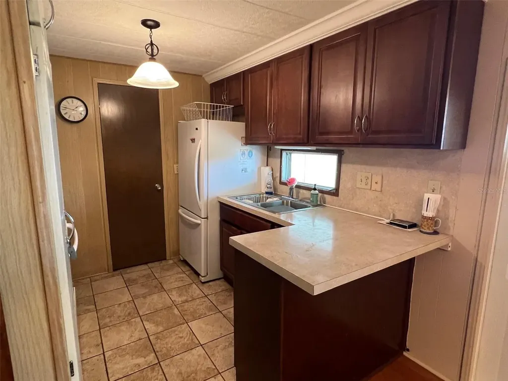 13225 101st Street Largo FL 33773