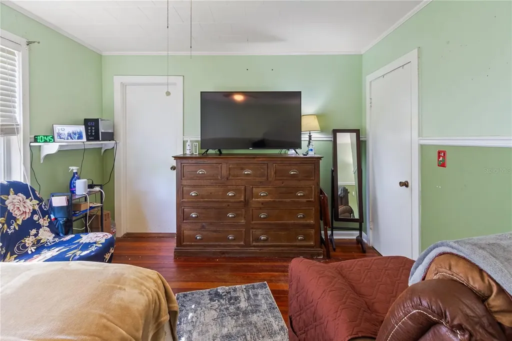 202 E Badcock Boulevard Mulberry FL 33860