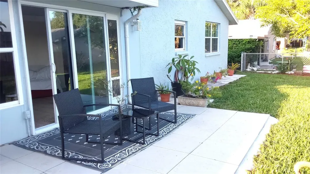 1737 Solon Avenue Dunedin FL 34698
