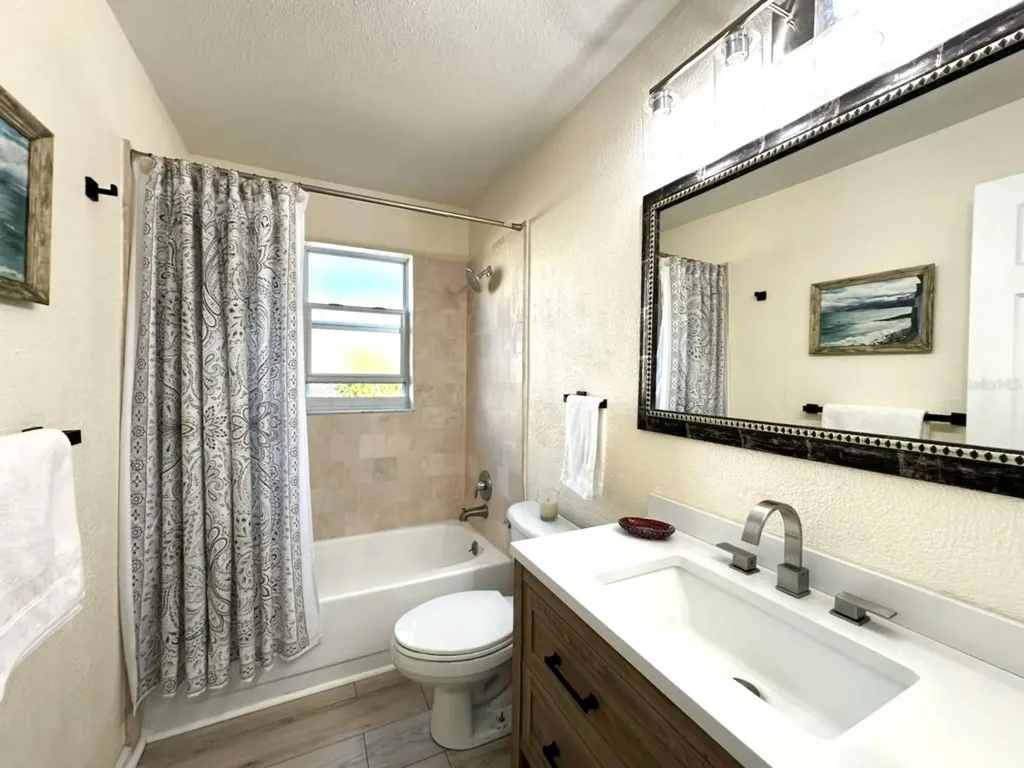 1737 Solon Avenue Dunedin FL 34698