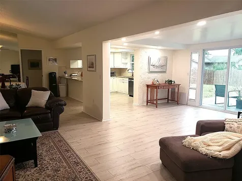 1737 Solon Avenue Dunedin FL 34698