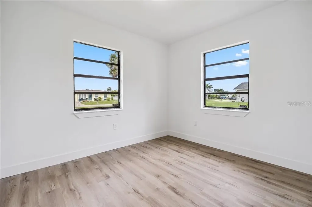 198 Cypress Avenue NW Port Charlotte FL 33952