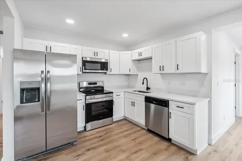 198 Cypress Avenue NW Port Charlotte FL 33952