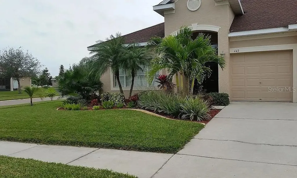 443 York Dale Drive Ruskin FL 33570