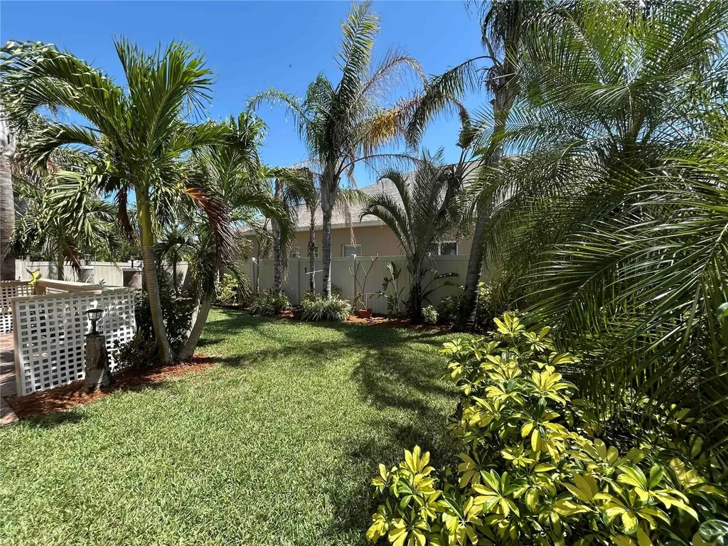 443 York Dale Drive Ruskin FL 33570