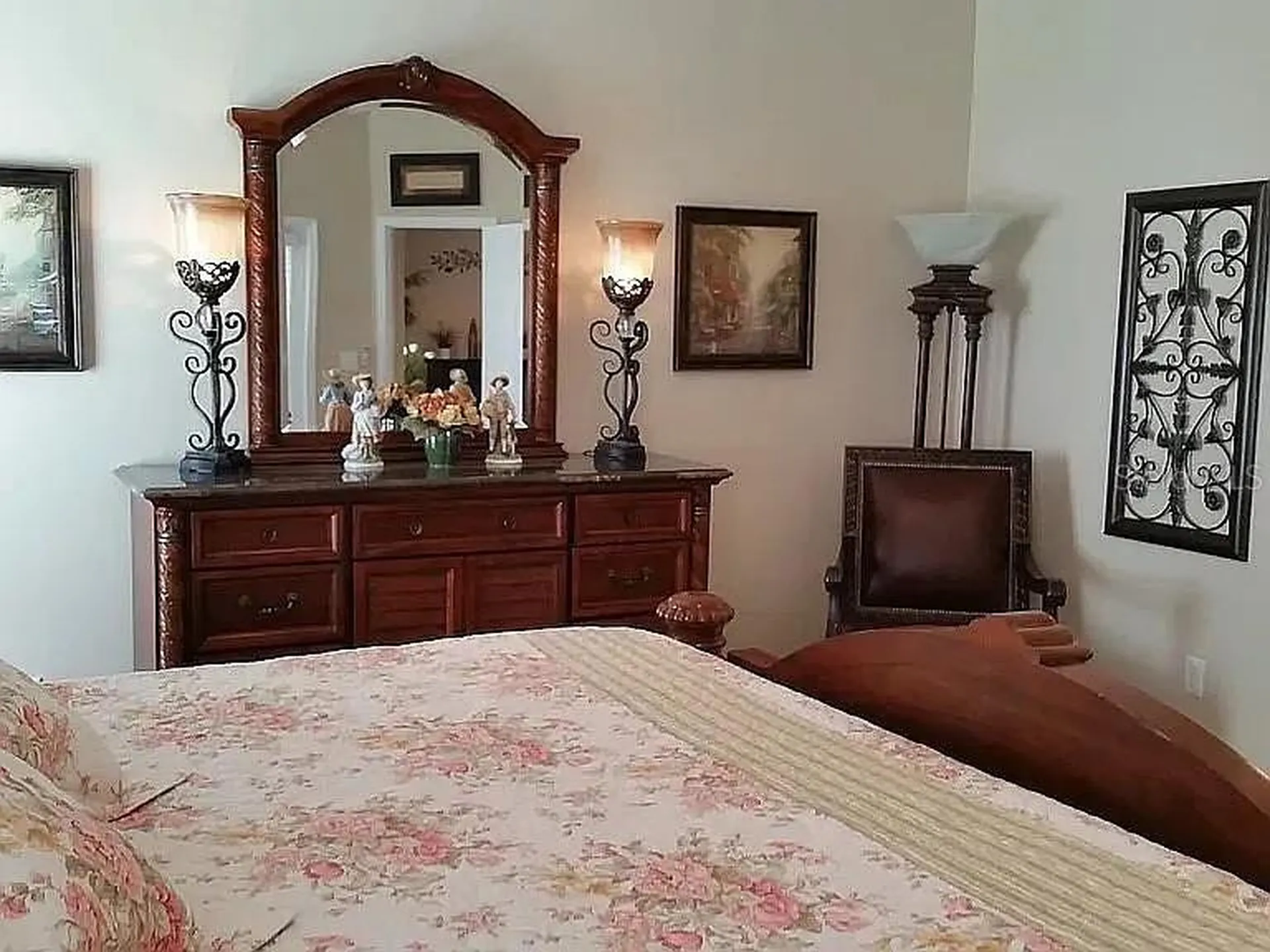 443 York Dale Drive Ruskin FL 33570