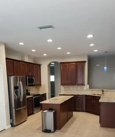 443 York Dale Drive Ruskin FL 33570