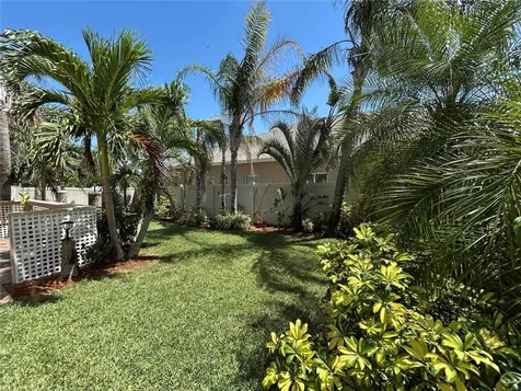 443 York Dale Drive Ruskin FL 33570