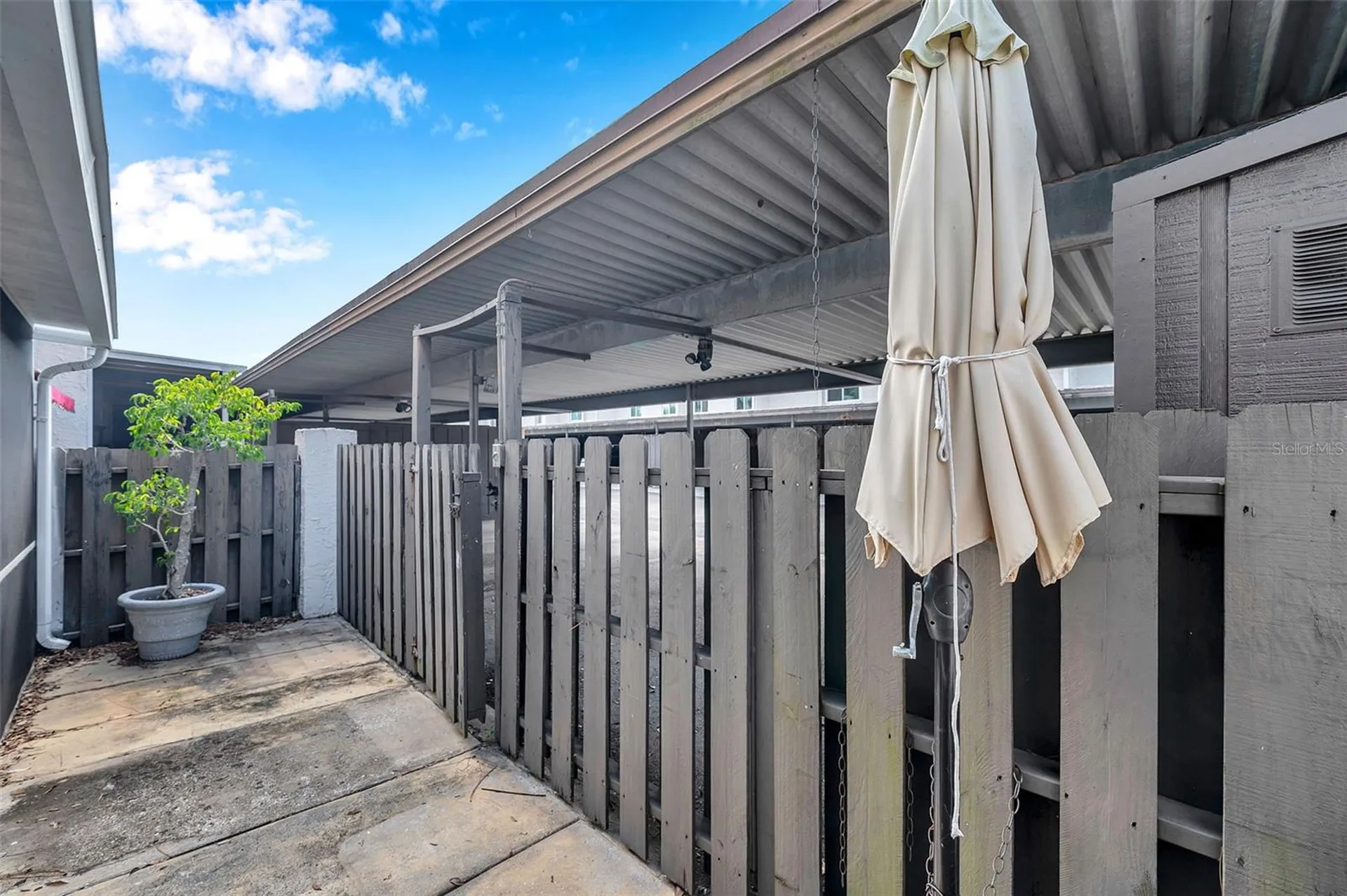 2944 Pine Cone Circle Clearwater FL 33760