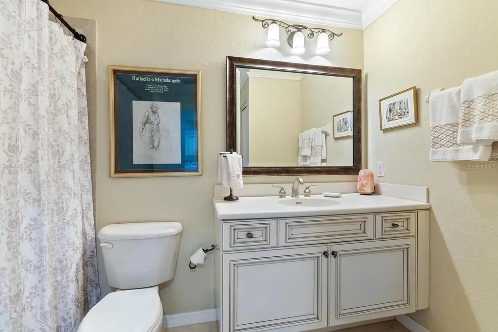 1188 N Tamiami Trail Sarasota FL 34236