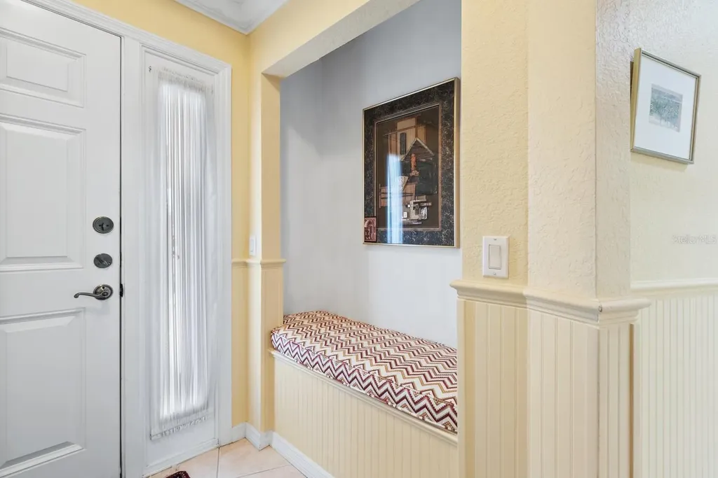 1188 N Tamiami Trail Sarasota FL 34236