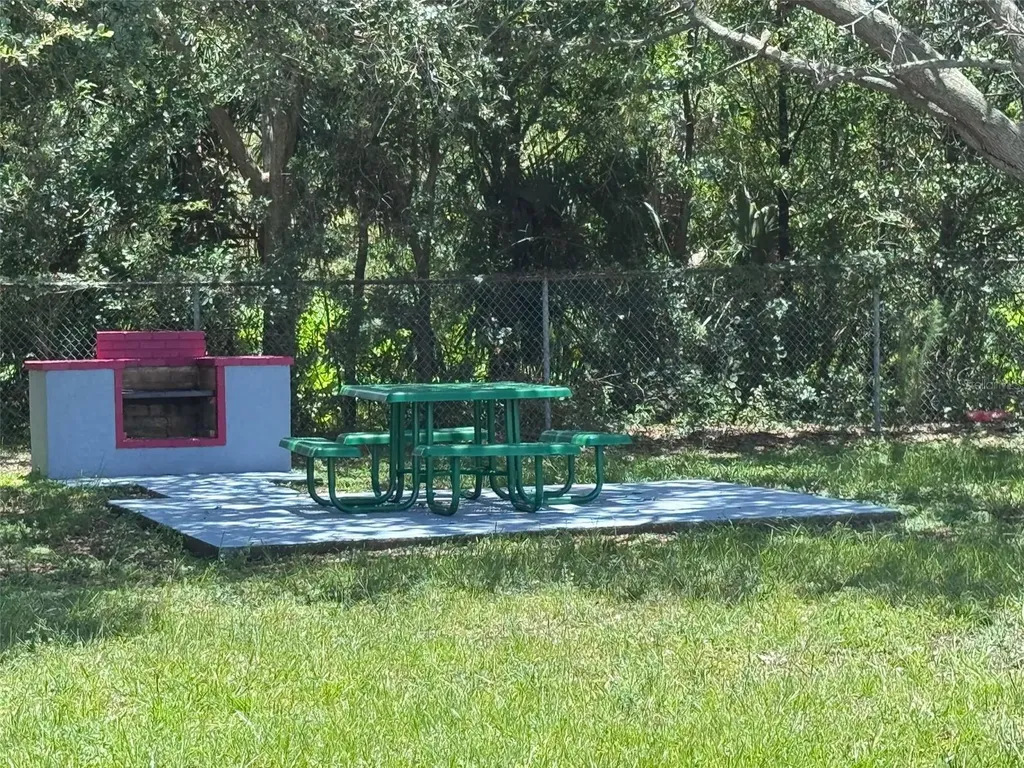 7210 N Manhattan Avenue Tampa FL 33614