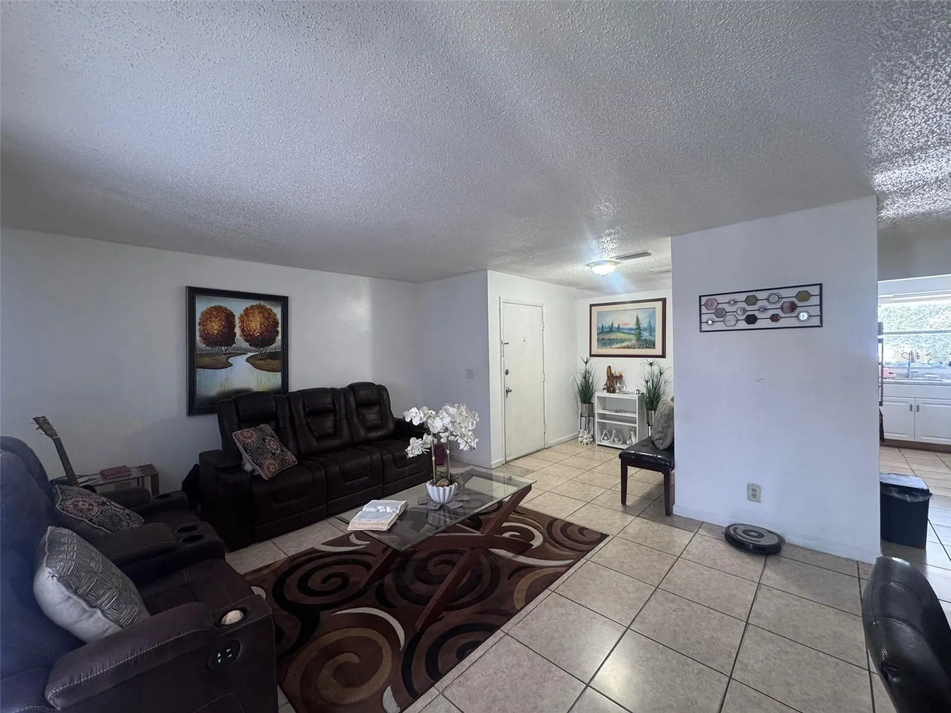 7210 N Manhattan Avenue Tampa FL 33614