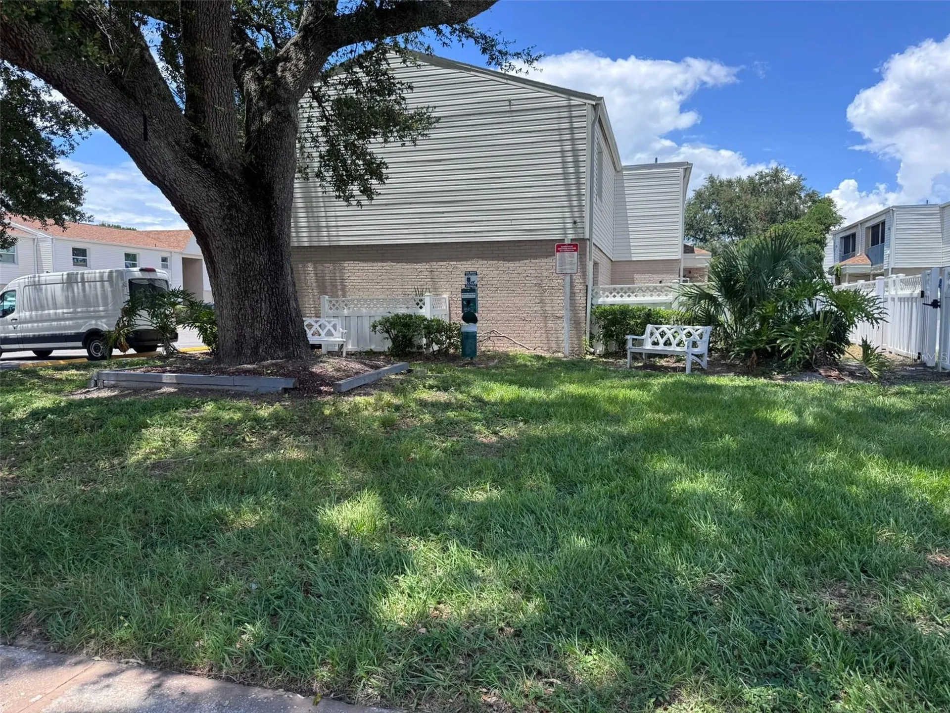 7210 N Manhattan Avenue Tampa FL 33614