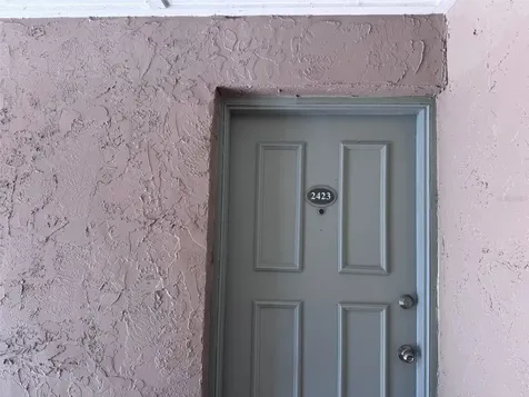 7210 N Manhattan Avenue Tampa FL 33614
