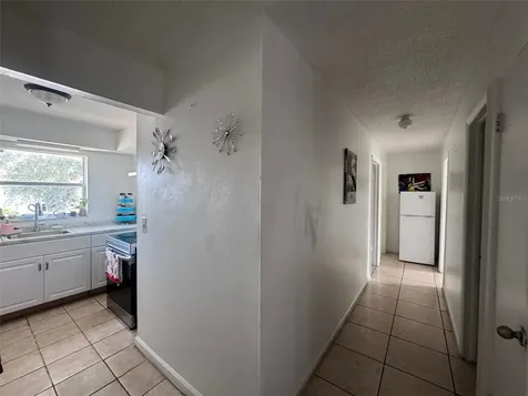 7210 N Manhattan Avenue Tampa FL 33614