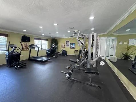 7210 N Manhattan Avenue Tampa FL 33614