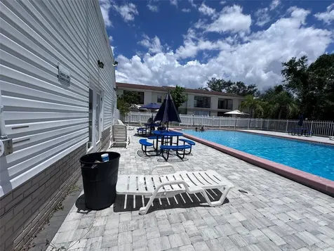 7210 N Manhattan Avenue Tampa FL 33614