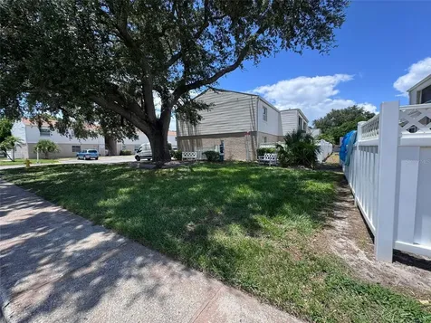 7210 N Manhattan Avenue Tampa FL 33614