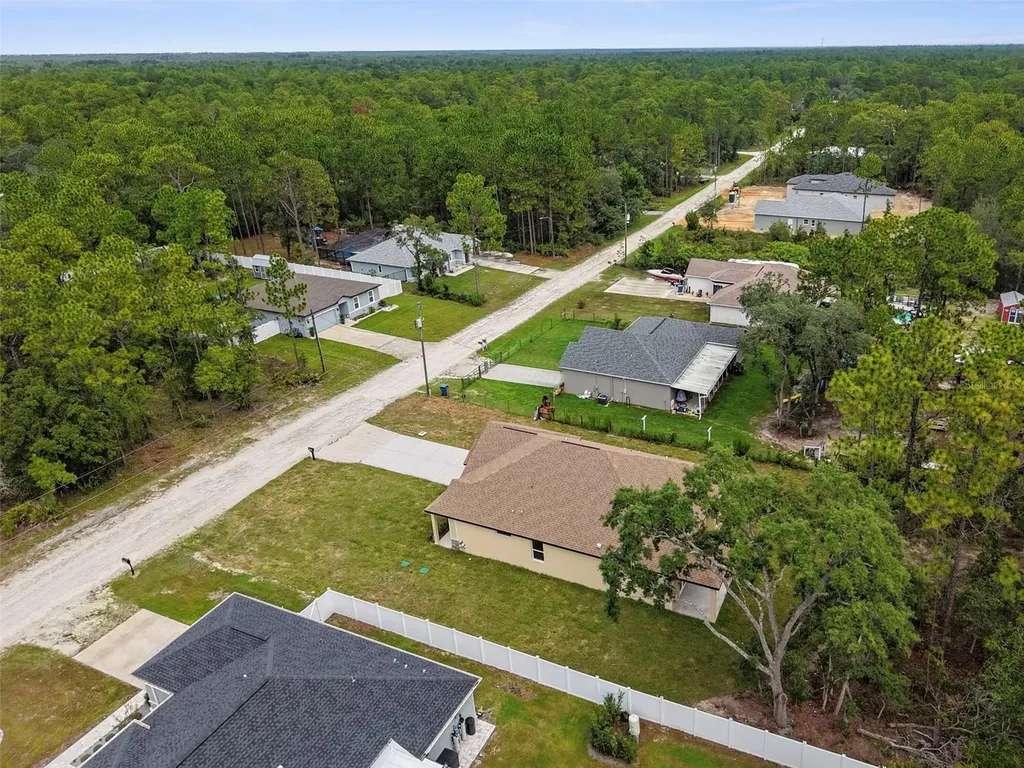 17420 Macassar Road Weeki Wachee FL 34614