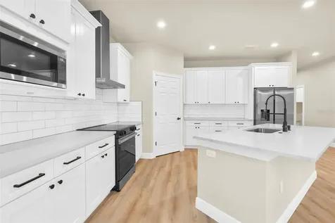 17420 Macassar Road Weeki Wachee FL 34614