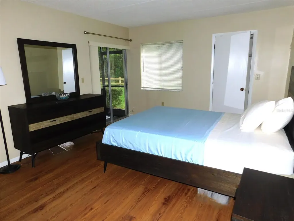 105 Palmetto Court Oldsmar FL 34677