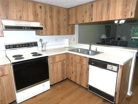 105 Palmetto Court Oldsmar FL 34677