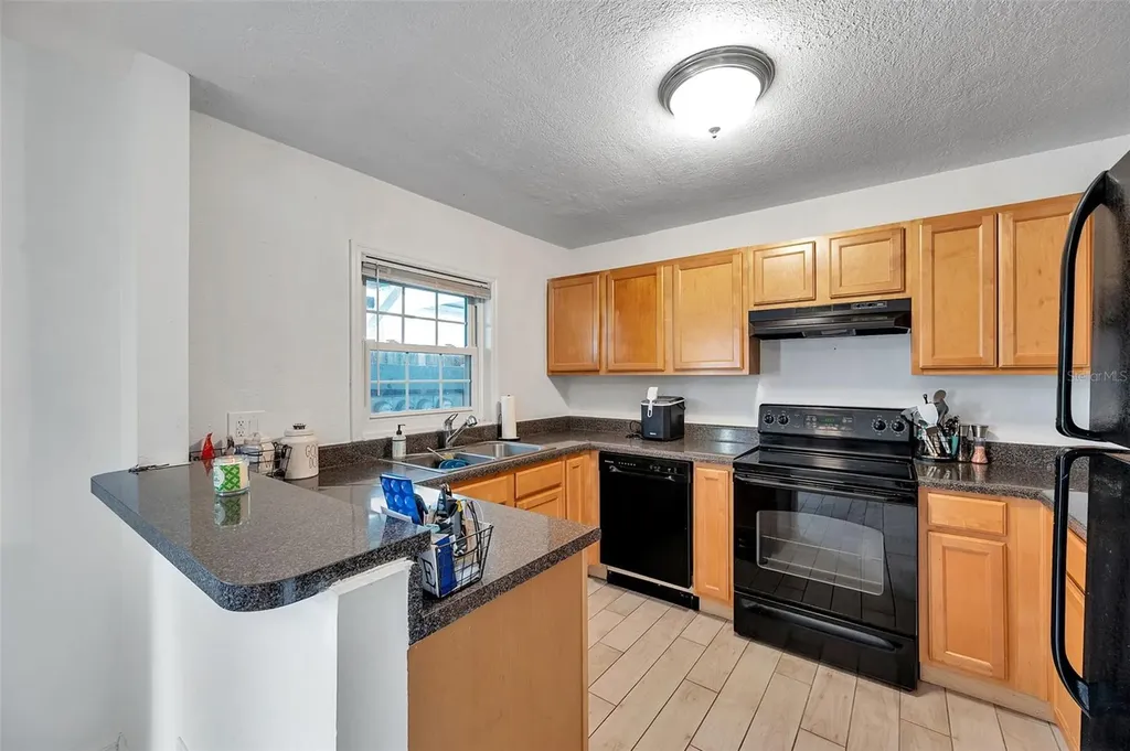 121 Seahorse Drive SE St Petersburg FL 33705