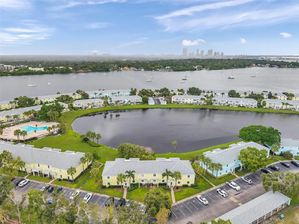 121 Seahorse Drive SE St Petersburg FL 33705