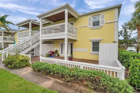 121 Seahorse Drive SE St Petersburg FL 33705