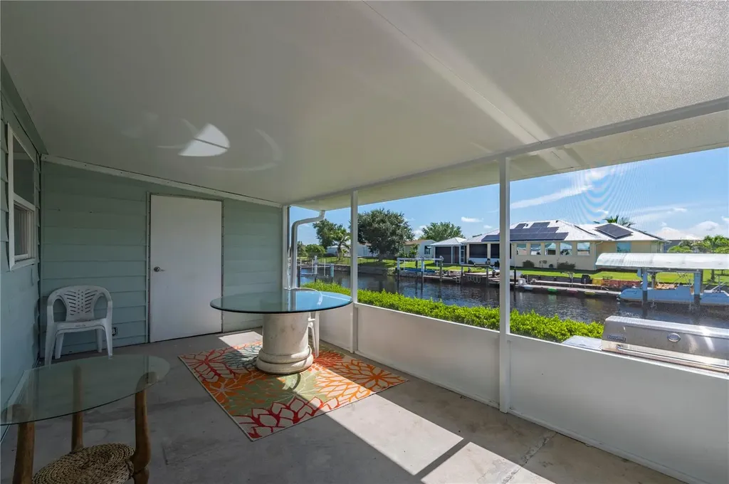 4220 Deltona Drive Punta Gorda FL 33950