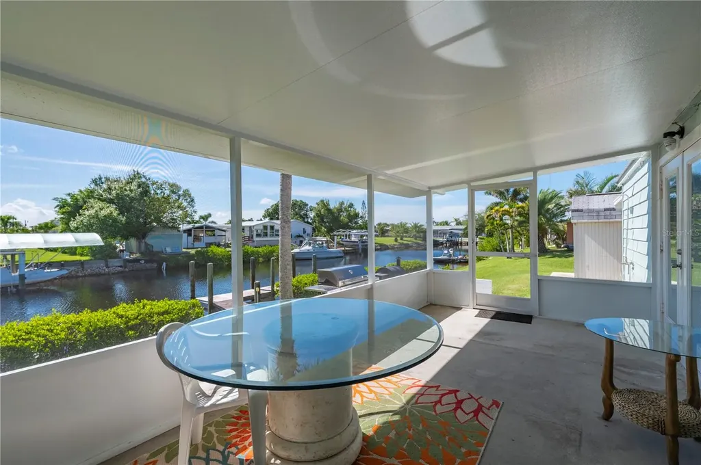 4220 Deltona Drive Punta Gorda FL 33950