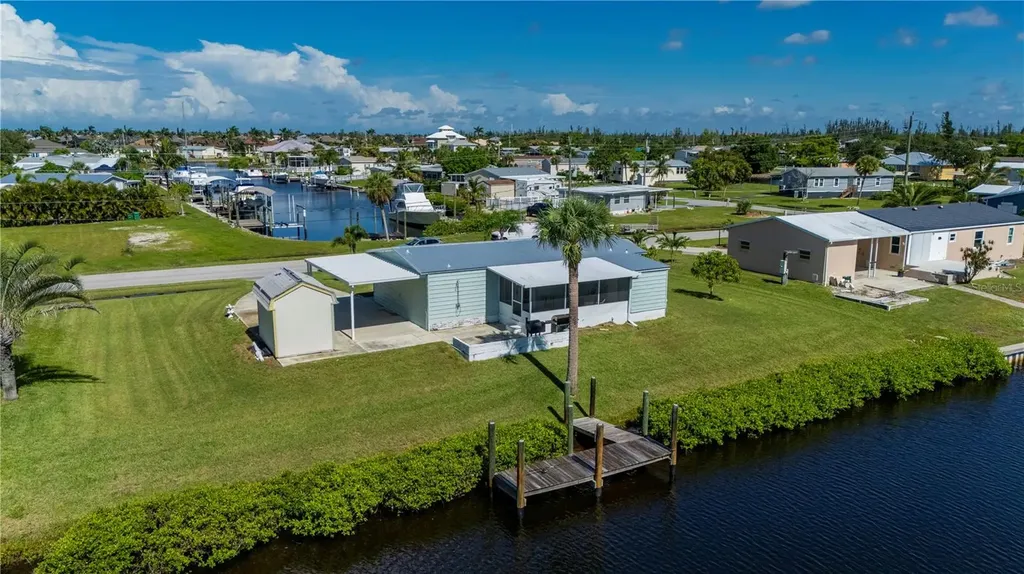 4220 Deltona Drive Punta Gorda FL 33950