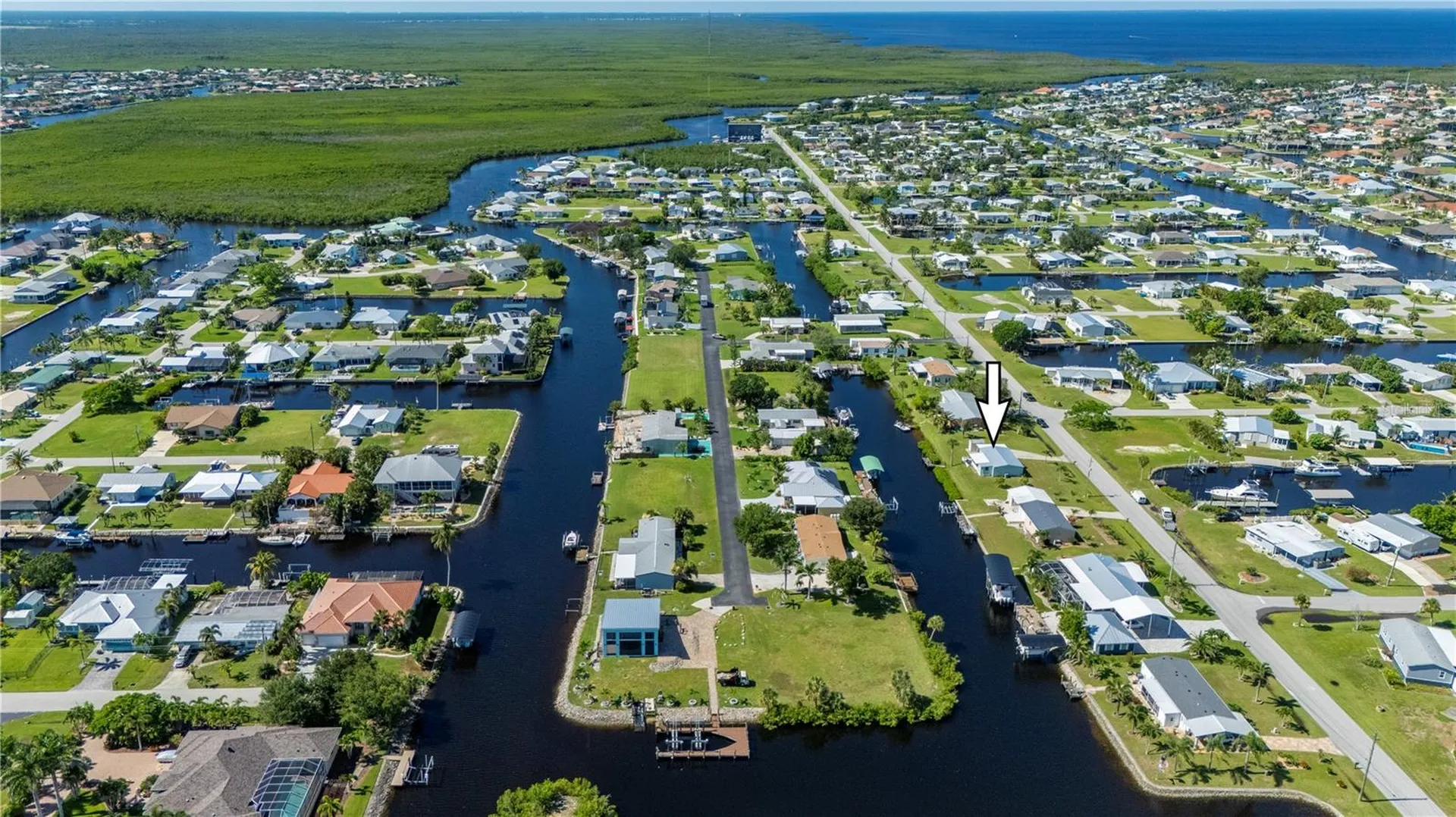 4220 Deltona Drive Punta Gorda FL 33950