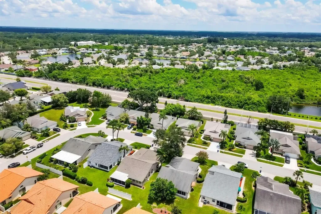 4738 Raintree Street Circle E Bradenton FL 34203