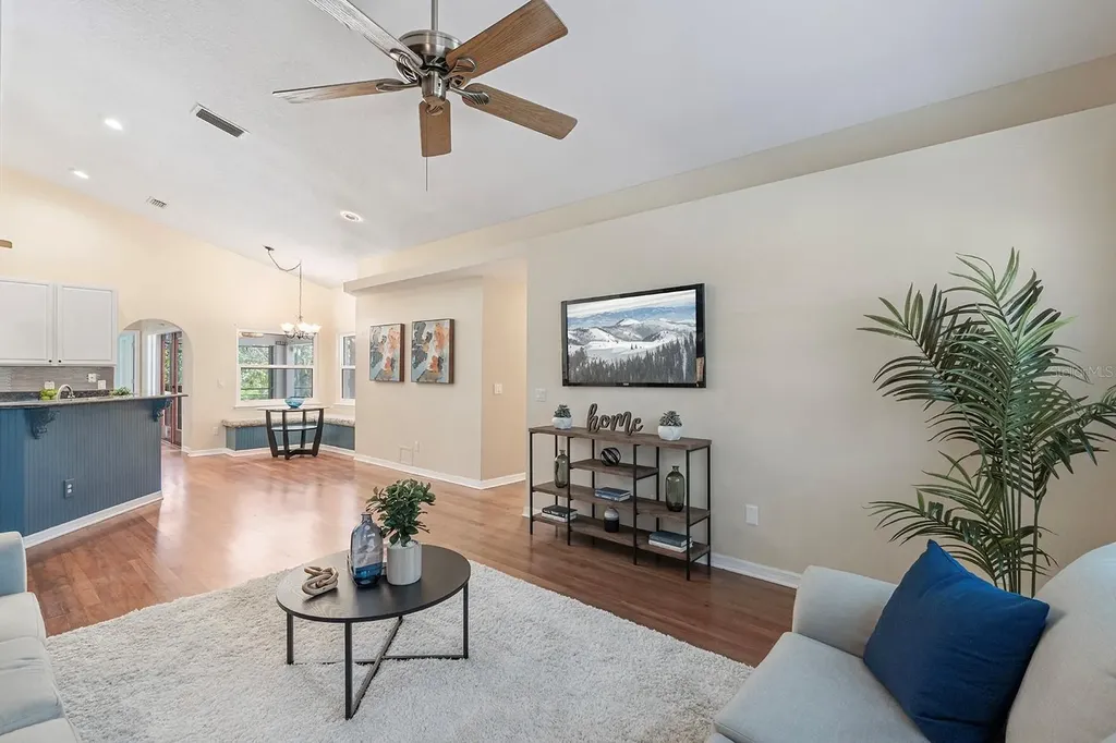 2401 Wassum Trail Chuluota FL 32766